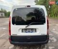 Белый Рено Кенгу, объемом двигателя 1.5 л и пробегом 245 тыс. км за 4450 $, фото 15 на Automoto.ua