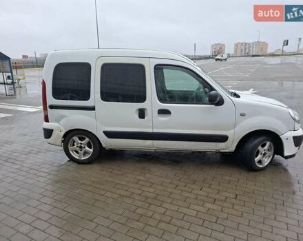 Білий Рено Кєнгу, об'ємом двигуна 1.5 л та пробігом 240 тис. км за 3200 $, фото 5 на Automoto.ua
