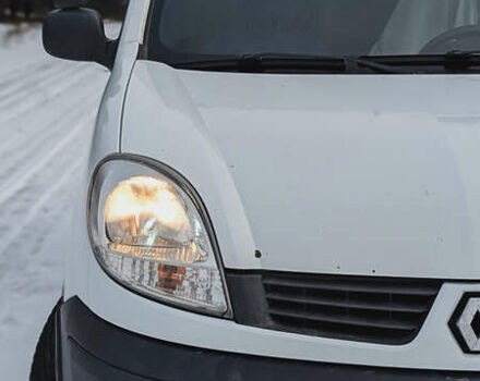 Белый Рено Кенгу, объемом двигателя 1.46 л и пробегом 309 тыс. км за 4200 $, фото 2 на Automoto.ua