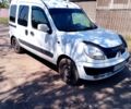 Белый Рено Кенгу, объемом двигателя 1.5 л и пробегом 220 тыс. км за 3500 $, фото 1 на Automoto.ua