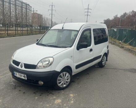 Белый Рено Кенгу, объемом двигателя 1.5 л и пробегом 320 тыс. км за 2300 $, фото 1 на Automoto.ua