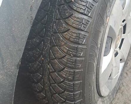 Белый Рено Кенгу, объемом двигателя 1.5 л и пробегом 217 тыс. км за 4000 $, фото 9 на Automoto.ua