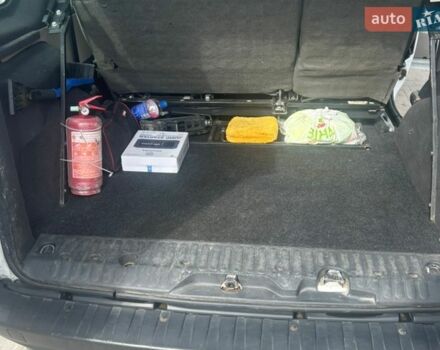 Белый Рено Кенгу, объемом двигателя 1.5 л и пробегом 380 тыс. км за 5700 $, фото 10 на Automoto.ua