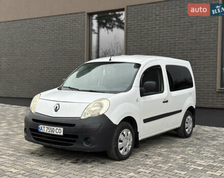 Білий Рено Кєнгу, об'ємом двигуна 1.5 л та пробігом 300 тис. км за 5500 $, фото 3 на Automoto.ua