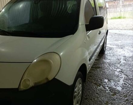 Рено Кенгу 2008 в Путиле на Automoto.ua Белый Рено Кенгу, объемом двигателя 1.5 л и пробегом 155 тыс. км за 5200 $, фото 5 на Automoto.ua