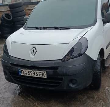 Рено Кенгу 2008 в Киеве на Automoto.ua Белый Рено Кенгу, объемом двигателя 1.5 л и пробегом 280 тыс. км за 6000 $, фото 1 на Automoto.ua