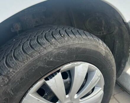 Белый Рено Кенгу, объемом двигателя 1.5 л и пробегом 249 тыс. км за 5500 $, фото 3 на Automoto.ua