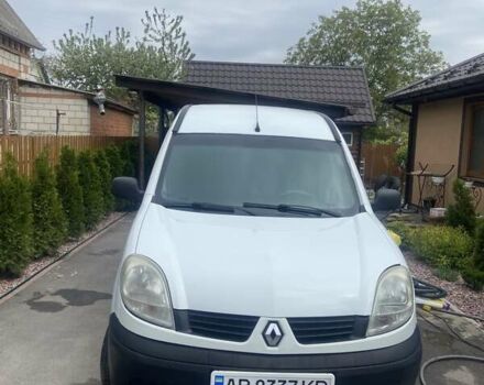 Белый Рено Кенгу, объемом двигателя 1.39 л и пробегом 280 тыс. км за 3300 $, фото 2 на Automoto.ua