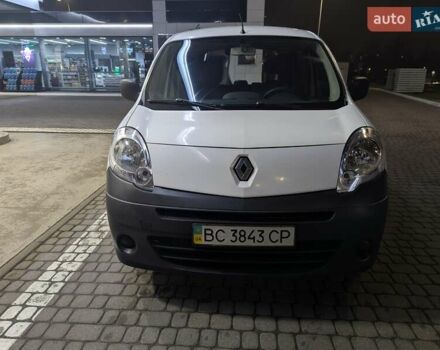 Белый Рено Кенгу, объемом двигателя 1.5 л и пробегом 441 тыс. км за 5600 $, фото 27 на Automoto.ua