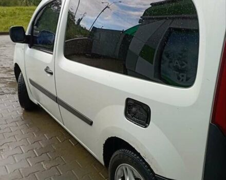 Рено Кенгу 2008 в Путиле на Automoto.ua Белый Рено Кенгу, объемом двигателя 1.5 л и пробегом 155 тыс. км за 5200 $, фото 3 на Automoto.ua