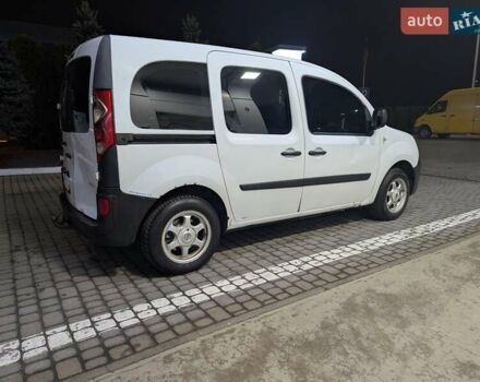 Белый Рено Кенгу, объемом двигателя 1.5 л и пробегом 441 тыс. км за 5600 $, фото 16 на Automoto.ua