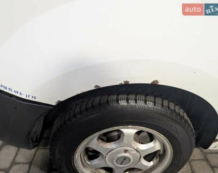 Белый Рено Кенгу, объемом двигателя 1.5 л и пробегом 441 тыс. км за 5600 $, фото 24 на Automoto.ua