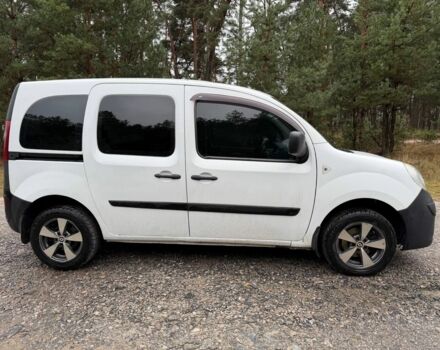 Белый Рено Кенгу, объемом двигателя 1.5 л и пробегом 216 тыс. км за 4950 $, фото 4 на Automoto.ua