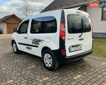 Белый Рено Кенгу, объемом двигателя 1.5 л и пробегом 268 тыс. км за 5300 $, фото 4 на Automoto.ua
