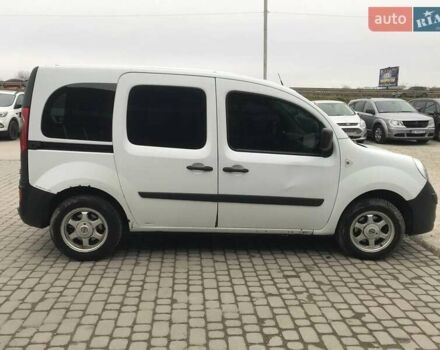 Белый Рено Кенгу, объемом двигателя 1.5 л и пробегом 441 тыс. км за 5990 $, фото 4 на Automoto.ua