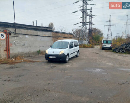Белый Рено Кенгу, объемом двигателя 1.46 л и пробегом 300 тыс. км за 4750 $, фото 2 на Automoto.ua