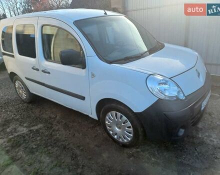 Белый Рено Кенгу, объемом двигателя 1.46 л и пробегом 380 тыс. км за 4500 $, фото 1 на Automoto.ua