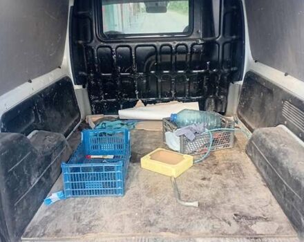 Белый Рено Кенгу, объемом двигателя 1.46 л и пробегом 271 тыс. км за 4900 $, фото 7 на Automoto.ua