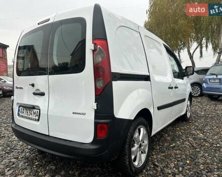 Рено Кенгу 2008 в Смеле на Automoto.ua Белый Рено Кенгу, объемом двигателя 1.5 л и пробегом 270 тыс. км за 4500 $, фото 6 на Automoto.ua