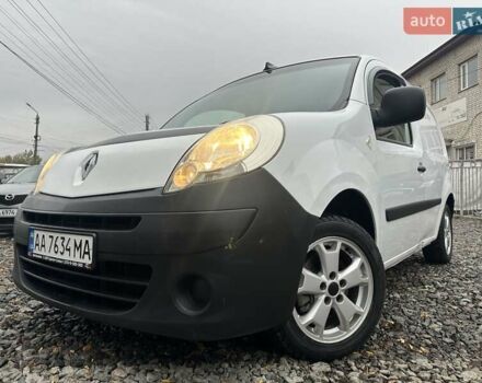 Рено Кенгу 2008 в Смеле на Automoto.ua Белый Рено Кенгу, объемом двигателя 1.5 л и пробегом 270 тыс. км за 4500 $, фото 2 на Automoto.ua