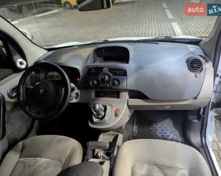 Белый Рено Кенгу, объемом двигателя 1.5 л и пробегом 441 тыс. км за 5600 $, фото 20 на Automoto.ua