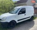 Белый Рено Кенгу, объемом двигателя 1.39 л и пробегом 280 тыс. км за 3300 $, фото 1 на Automoto.ua