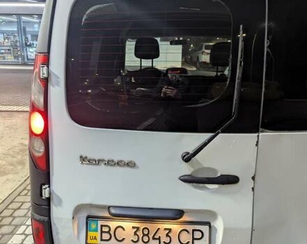 Белый Рено Кенгу, объемом двигателя 1.5 л и пробегом 441 тыс. км за 5600 $, фото 6 на Automoto.ua