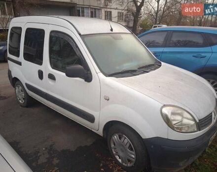 Білий Рено Кєнгу, об'ємом двигуна 1.4 л та пробігом 200 тис. км за 4100 $, фото 1 на Automoto.ua