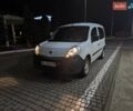 Белый Рено Кенгу, объемом двигателя 1.5 л и пробегом 441 тыс. км за 5600 $, фото 1 на Automoto.ua