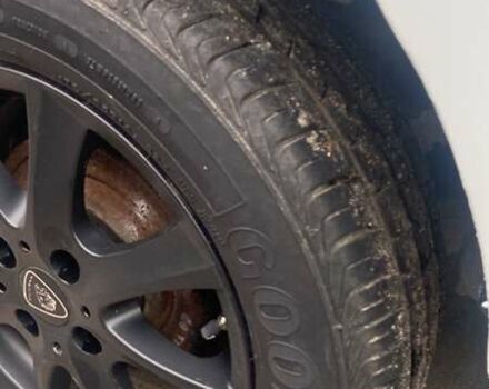 Белый Рено Кенгу, объемом двигателя 1.39 л и пробегом 280 тыс. км за 3300 $, фото 10 на Automoto.ua