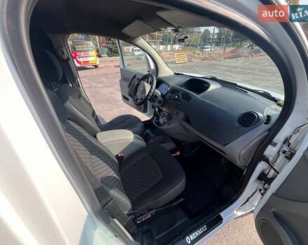 Білий Рено Кєнгу, об'ємом двигуна 1.5 л та пробігом 392 тис. км за 4950 $, фото 7 на Automoto.ua