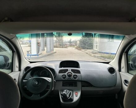 Белый Рено Кенгу, объемом двигателя 1.5 л и пробегом 270 тыс. км за 3550 $, фото 6 на Automoto.ua