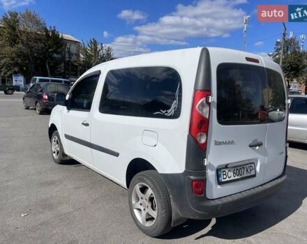 Белый Рено Кенгу, объемом двигателя 1.46 л и пробегом 209 тыс. км за 4900 $, фото 4 на Automoto.ua