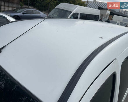 Рено Кенгу 2008 в Черкассах на Automoto.ua Белый Рено Кенгу, объемом двигателя 1.9 л и пробегом 275 тыс. км за 3500 $, фото 5 на Automoto.ua