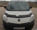 Белый Рено Кенгу, объемом двигателя 1.6 л и пробегом 300 тыс. км за 3200 $, фото 1 на Automoto.ua