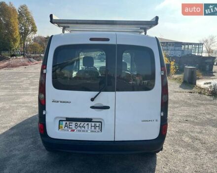 Білий Рено Кєнгу, об'ємом двигуна 1.5 л та пробігом 392 тис. км за 4950 $, фото 3 на Automoto.ua