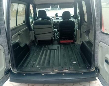 Белый Рено Кенгу, объемом двигателя 1.5 л и пробегом 201 тыс. км за 4600 $, фото 6 на Automoto.ua