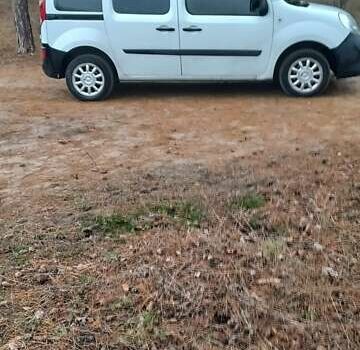 Белый Рено Кенгу, объемом двигателя 1.5 л и пробегом 240 тыс. км за 4681 $, фото 1 на Automoto.ua