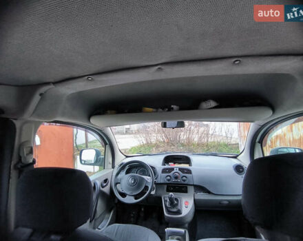 Рено Кенгу 2008 в Одессе на Automoto.ua Белый Рено Кенгу, объемом двигателя 1.5 л и пробегом 364 тыс. км за 5400 $, фото 16 на Automoto.ua