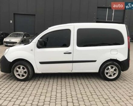 Белый Рено Кенгу, объемом двигателя 1.5 л и пробегом 441 тыс. км за 5990 $, фото 11 на Automoto.ua