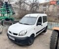 Белый Рено Кенгу, объемом двигателя 1.46 л и пробегом 350 тыс. км за 3700 $, фото 1 на Automoto.ua