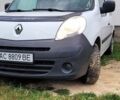 Белый Рено Кенгу, объемом двигателя 1.5 л и пробегом 243 тыс. км за 5600 $, фото 1 на Automoto.ua
