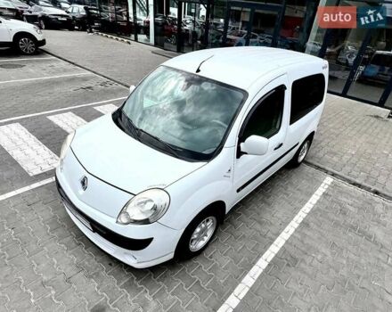 Білий Рено Кєнгу, об'ємом двигуна 1.46 л та пробігом 181 тис. км за 7199 $, фото 5 на Automoto.ua
