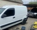Белый Рено Кенгу, объемом двигателя 1.39 л и пробегом 480 тыс. км за 3400 $, фото 3 на Automoto.ua