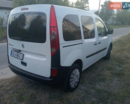 Белый Рено Кенгу, объемом двигателя 1.46 л и пробегом 330 тыс. км за 5600 $, фото 2 на Automoto.ua