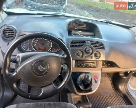 Белый Рено Кенгу, объемом двигателя 1.46 л и пробегом 380 тыс. км за 4500 $, фото 12 на Automoto.ua