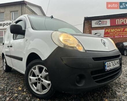Рено Кенгу 2008 в Смеле на Automoto.ua Белый Рено Кенгу, объемом двигателя 1.5 л и пробегом 270 тыс. км за 4500 $, фото 7 на Automoto.ua
