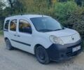Білий Рено Кєнгу, об'ємом двигуна 1.5 л та пробігом 318 тис. км за 4600 $, фото 4 на Automoto.ua