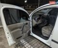 Белый Рено Кенгу, объемом двигателя 1.5 л и пробегом 441 тыс. км за 5600 $, фото 9 на Automoto.ua