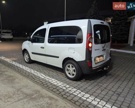 Белый Рено Кенгу, объемом двигателя 1.5 л и пробегом 441 тыс. км за 5600 $, фото 3 на Automoto.ua